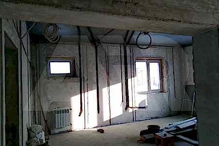 Прокладка трассы для мульти-сплит системы перед отделкой