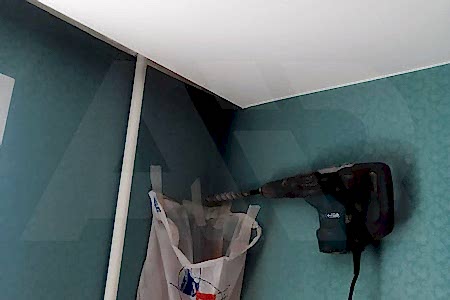 Пробивка отверстия встене